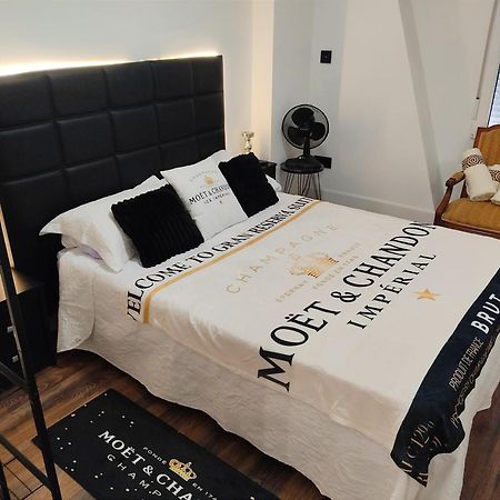 Gran Reserva Suites Centro Alojamiento Entero โลโกรโญ ภายนอก รูปภาพ